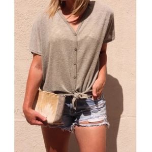 Max Edition (Size M) Sandstone Deep V-Neck Button Down Tie Waist Cap Sleeve Top